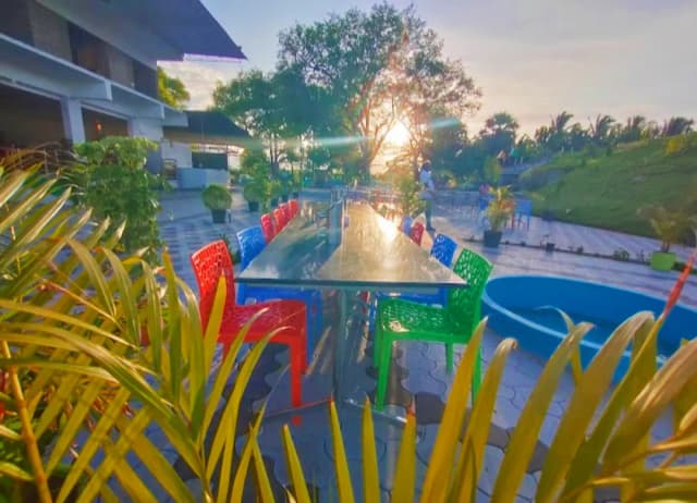 Renovation & Growing Local Reputation